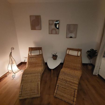 Cozy Home, 7 Beds, Wifi, Kitchen, Balcony, Bielefeld Center Екстер'єр фото