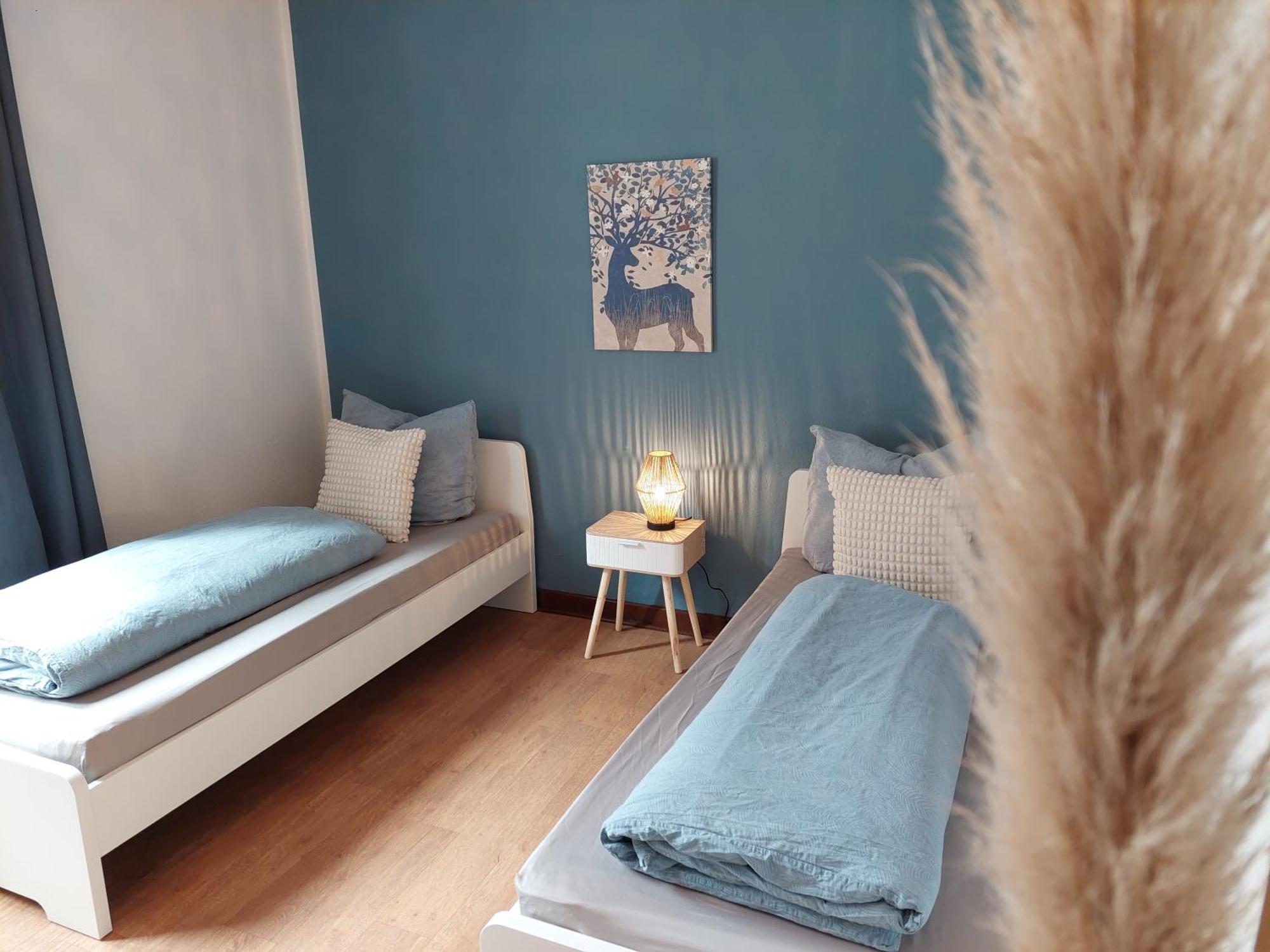 Cozy Home, 7 Beds, Wifi, Kitchen, Balcony, Bielefeld Center Екстер'єр фото