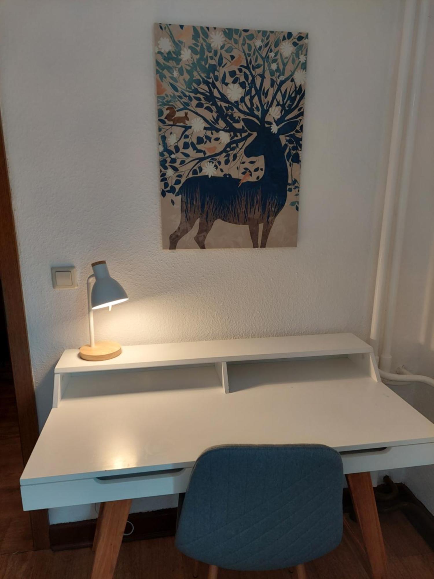 Cozy Home, 7 Beds, Wifi, Kitchen, Balcony, Bielefeld Center Екстер'єр фото