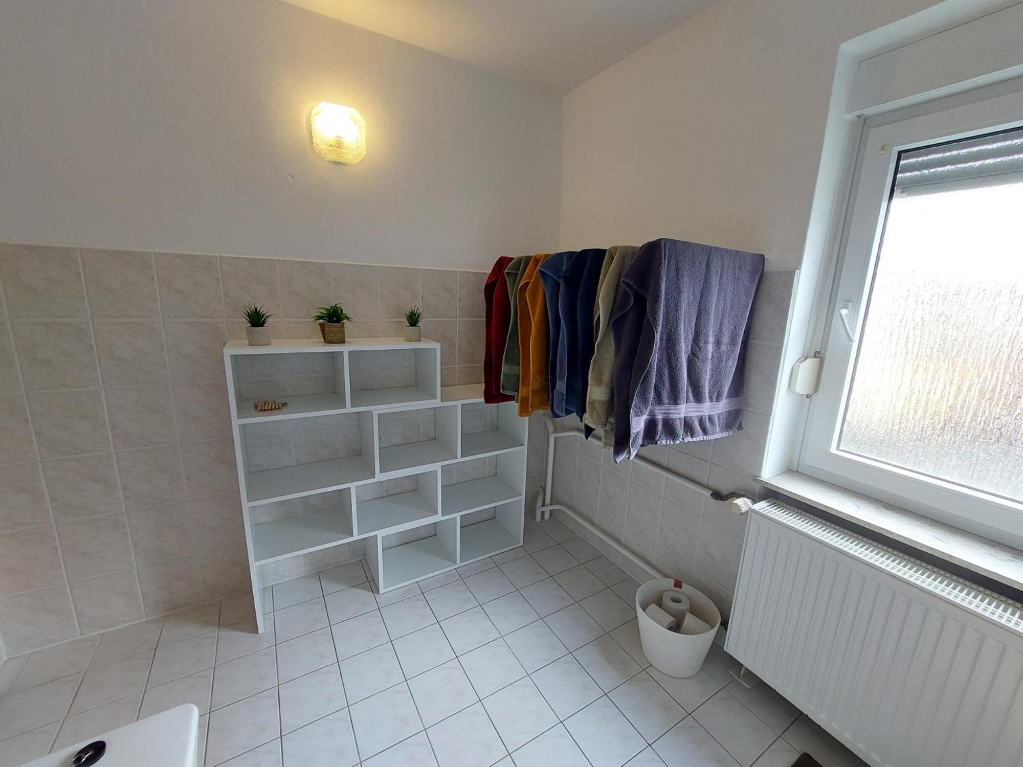 Cozy Home, 7 Beds, Wifi, Kitchen, Balcony, Bielefeld Center Екстер'єр фото